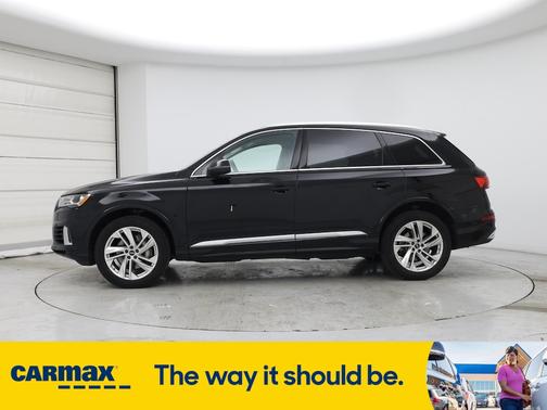 2023 Audi Q7 Premium Plus
