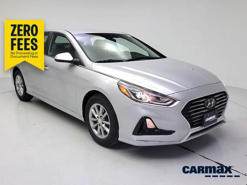 Silver 2019 Hyundai SONATA SE