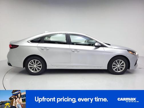 Silver 2019 Hyundai SONATA SE