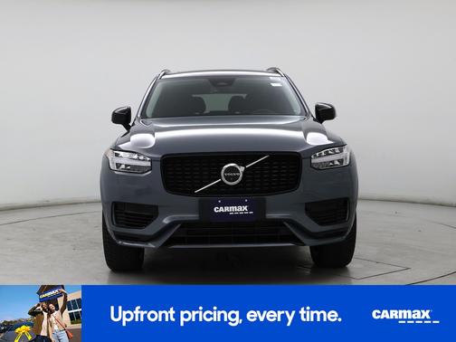 2023 Volvo XC90 Recharge Plug-In Hybrid T8 Plus Dark Theme