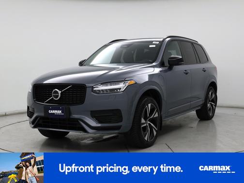 2023 Volvo XC90 Recharge Plug-In Hybrid T8 Plus Dark Theme