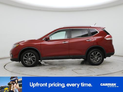 Red 2015 Nissan Rogue SL