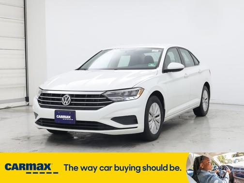 2019 Volkswagen Jetta R-Line