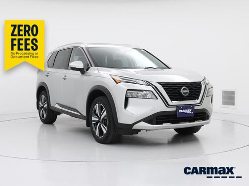 Silver 2023 Nissan Rogue Platinum