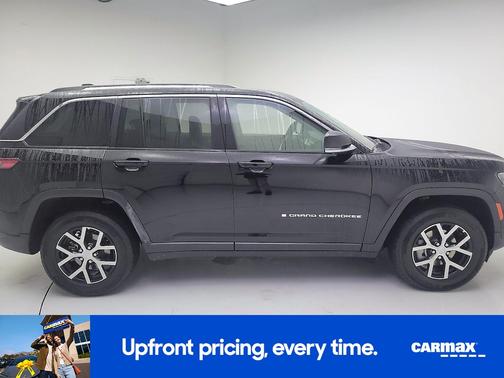 Black 2023 Jeep Grand Cherokee Limited