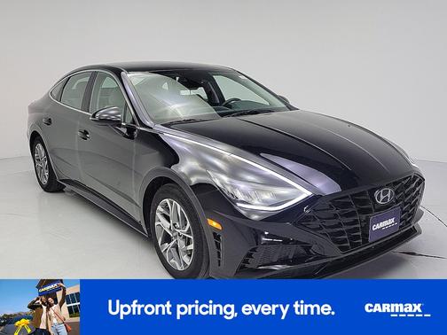 Black 2023 Hyundai SONATA SEL