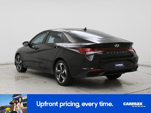 Black 2023 Hyundai ELANTRA SEL