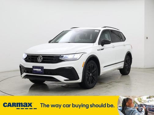 2022 Volkswagen Tiguan SE R-Line Black