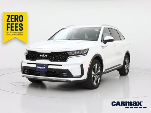 White 2023 Kia Sorento Hybrid EX