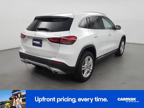 White 2022 Mercedes-Benz GLA 250