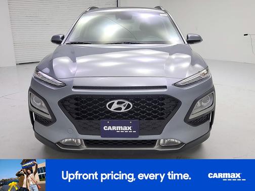 Gray 2020 Hyundai KONA SEL Plus