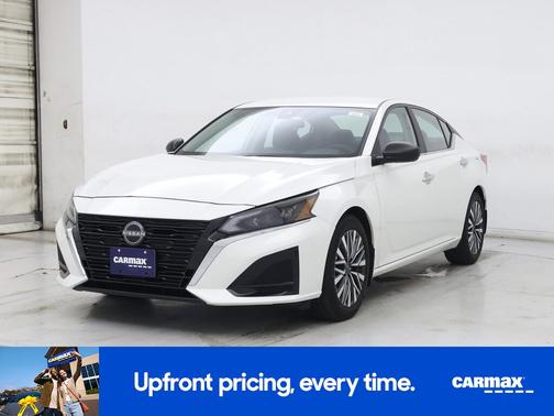 2024 Nissan Altima SV