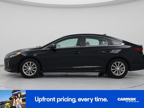 Black 2019 Hyundai SONATA SE