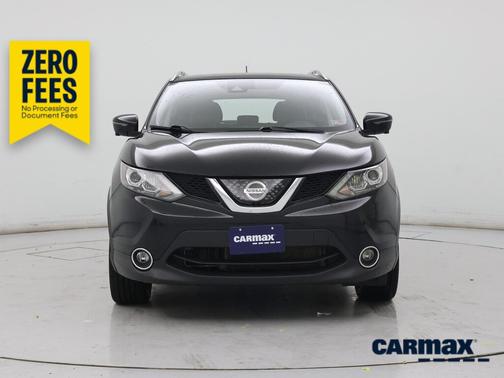 Black 2018 Nissan Rogue Sport SL