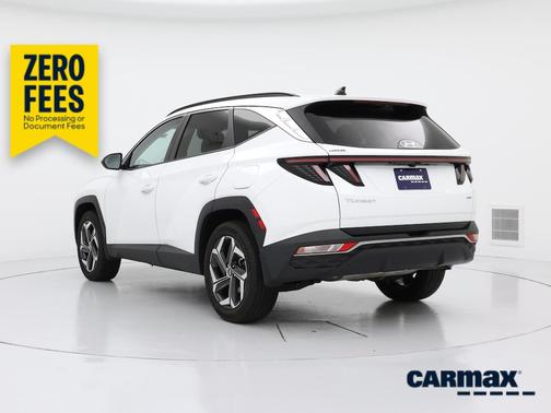 White 2023 Hyundai TUCSON SEL