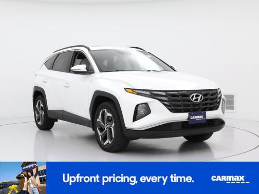 White 2023 Hyundai TUCSON SEL