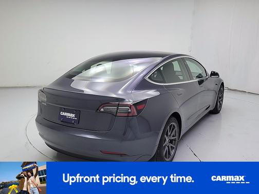 Gray 2019 Tesla Model 3 Long Range