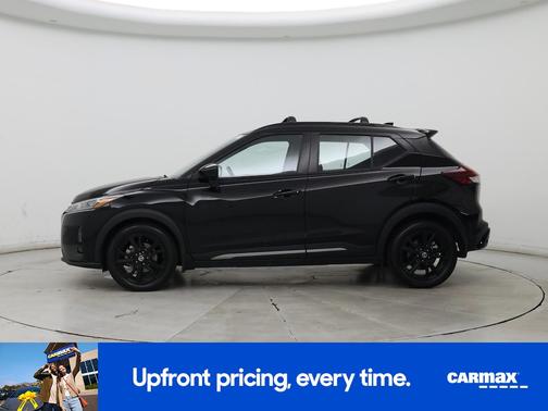 2021 Nissan Kicks SR