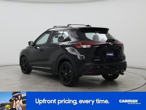 2021 Nissan Kicks SR