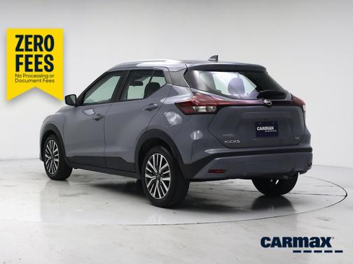 Gray 2023 Nissan Kicks SV