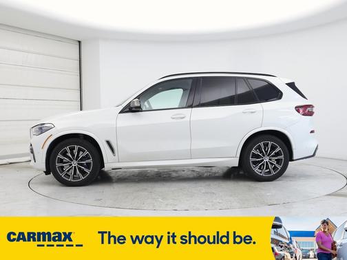 2021 BMW X5 M50i