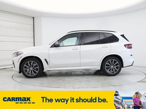 2021 BMW X5 M50i