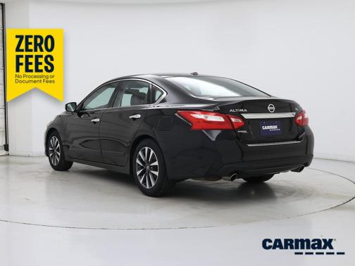 Black 2017 Nissan Altima SL