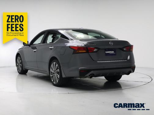 Gray 2023 Nissan Altima SL