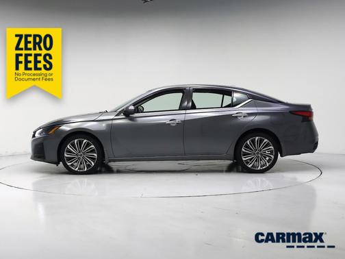 Gray 2023 Nissan Altima SL