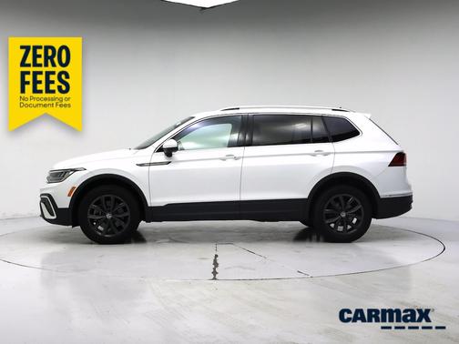 White 2022 Volkswagen Tiguan SE