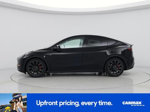 Black 2023 Tesla Model Y Performance