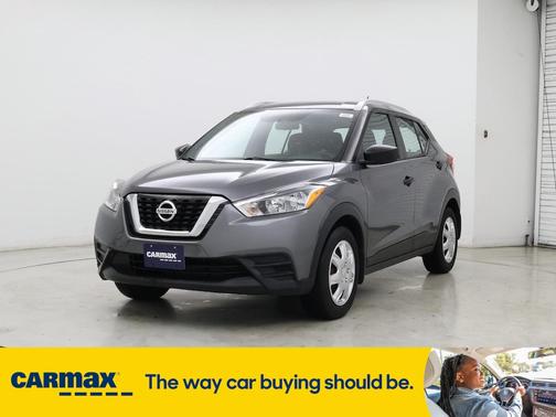 2019 Nissan Kicks S