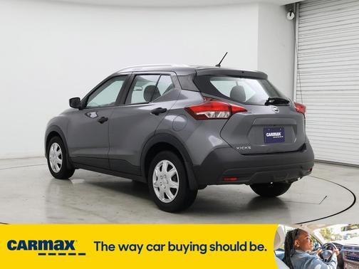 2019 Nissan Kicks S