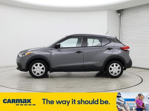 2019 Nissan Kicks S