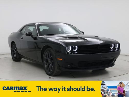 2022 Dodge Challenger SXT