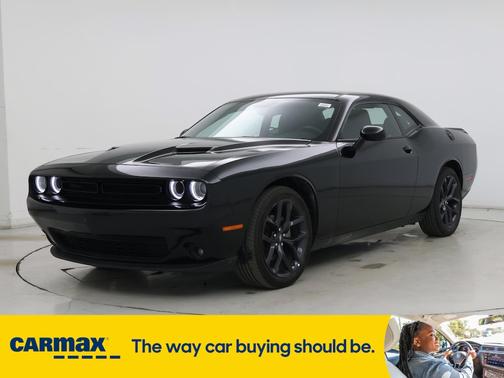 2022 Dodge Challenger SXT
