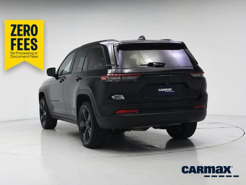Black 2023 Jeep Grand Cherokee Limited