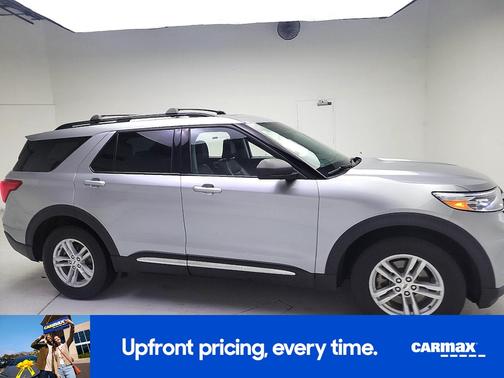 Silver 2021 Ford Explorer XLT