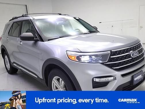 Silver 2021 Ford Explorer XLT