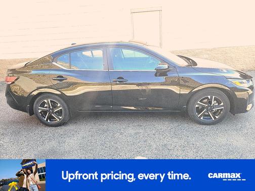 Black 2024 Nissan Sentra SV