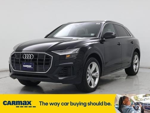2021 Audi Q8 Premium Plus