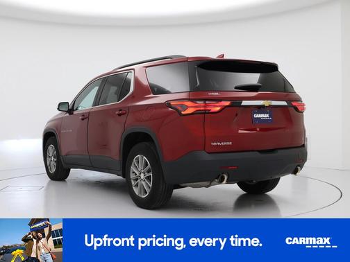 Red 2023 Chevrolet Traverse LT Cloth