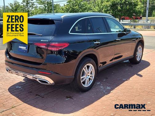 Black 2023 Mercedes-Benz GLC 300