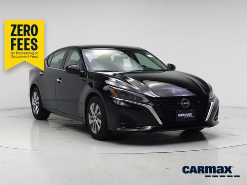 Black 2023 Nissan Altima S