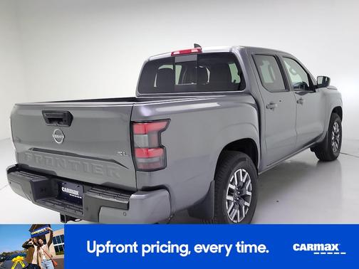Gray 2024 Nissan Frontier SL