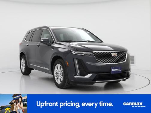Green 2023 Cadillac XT6 Luxury