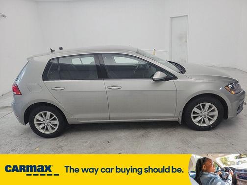 2019 Volkswagen Golf S