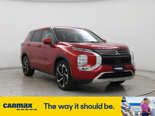 2022 Mitsubishi Outlander SE