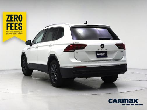 White 2022 Volkswagen Tiguan SE