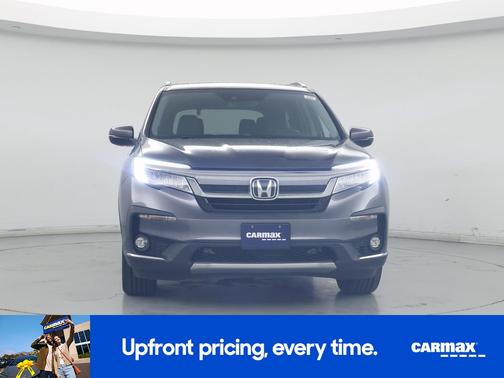 Gray 2019 Honda Pilot Touring